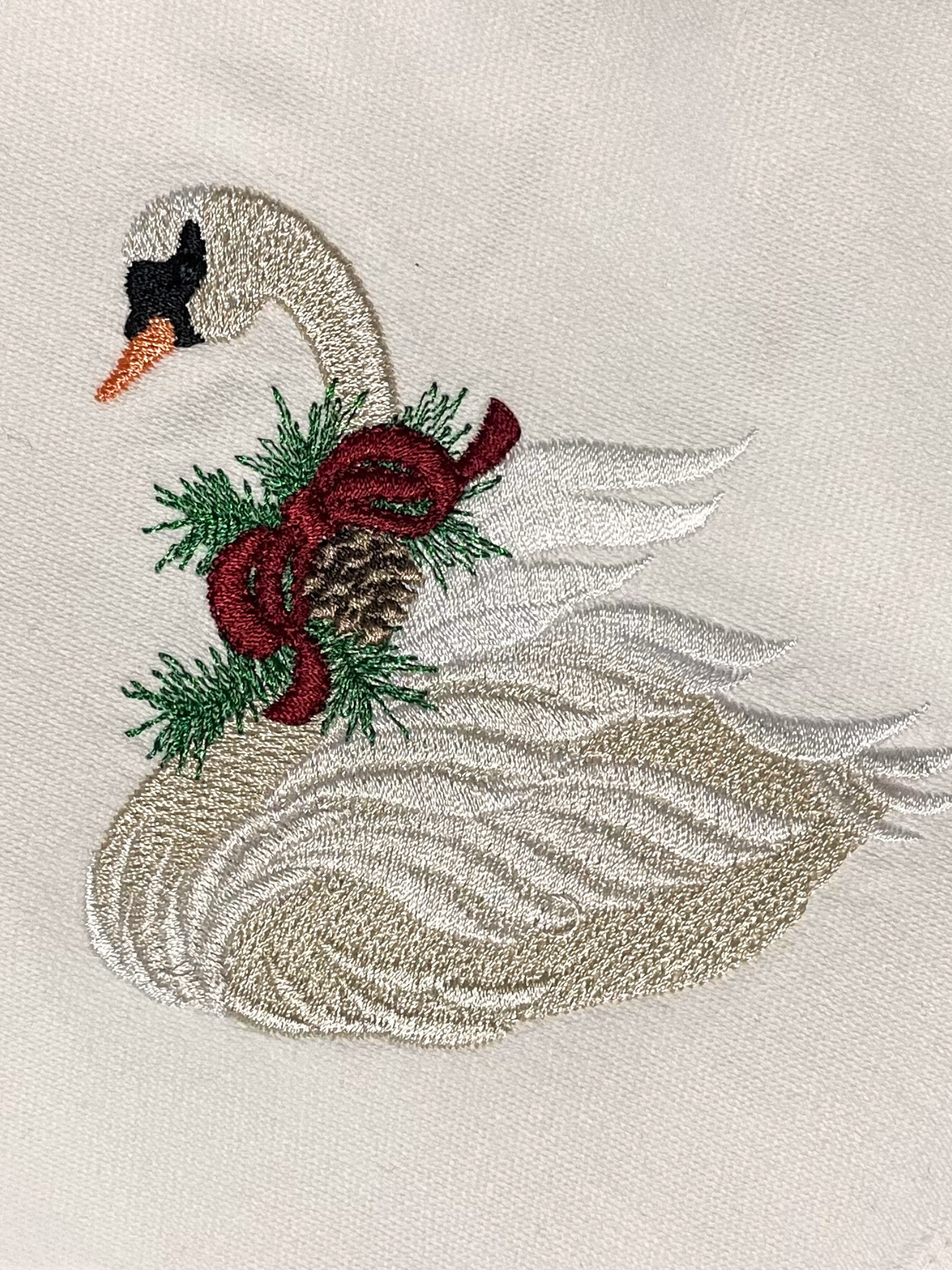 Majestic Swan Christmas Napkin – Soft Cotton Elegance