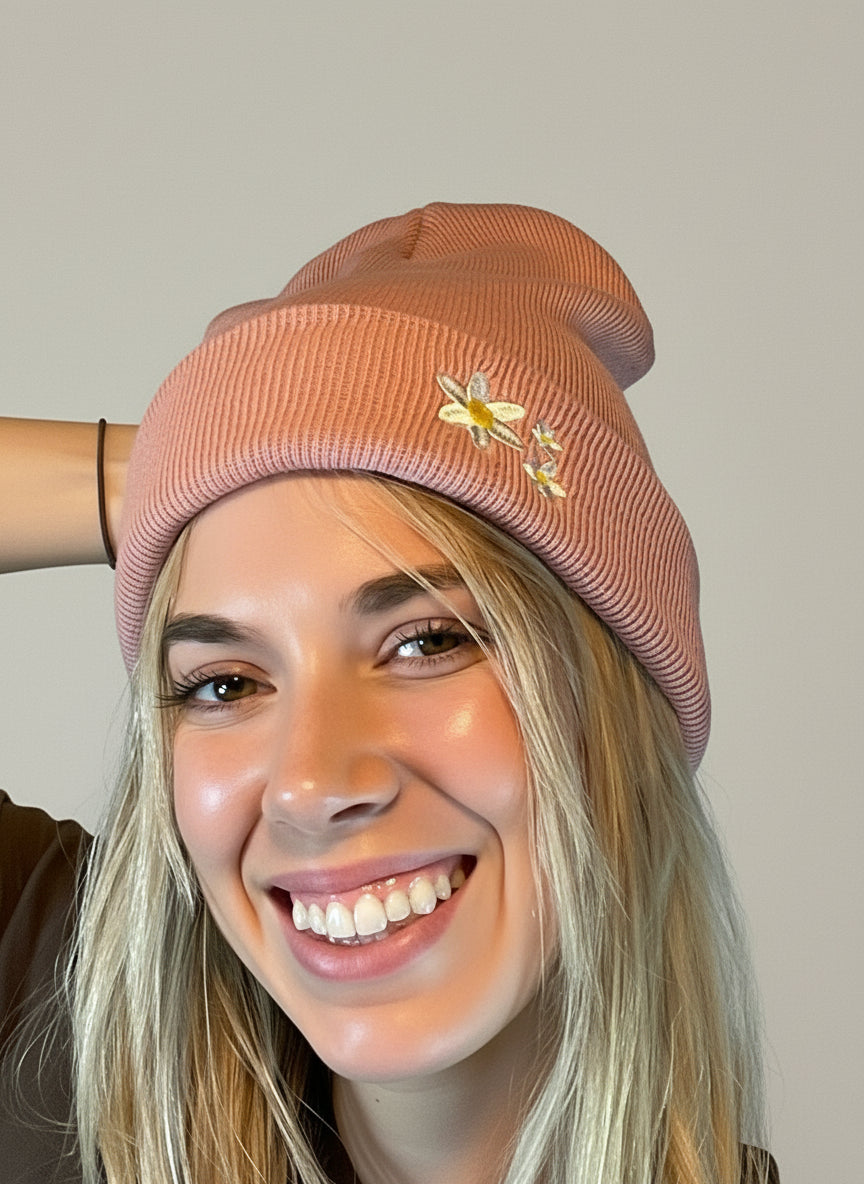 Exklusive 3-Gänseblümchen-Mütze für Erwachsene